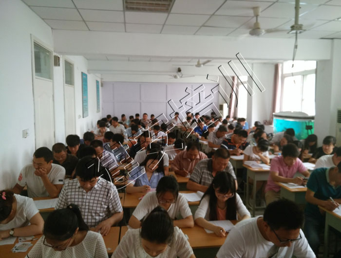 计算机培训学校2017年七月一批技工考试现场